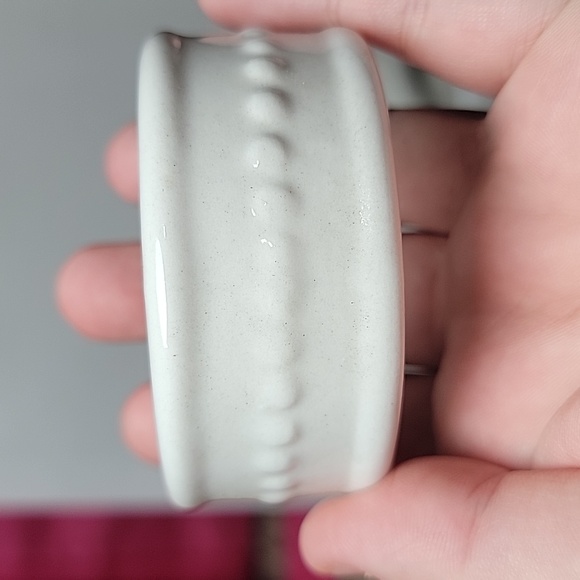 Semi-Circle Napkins Rings - Picture 2 of 3